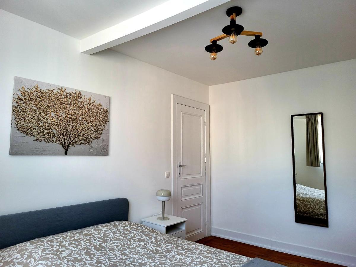Brussels Bed & Blockchain Private Rooms With Shared Bathroom Exterior foto